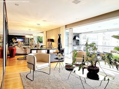 Apartamento, 3 quartos, 205 m² - Foto 1