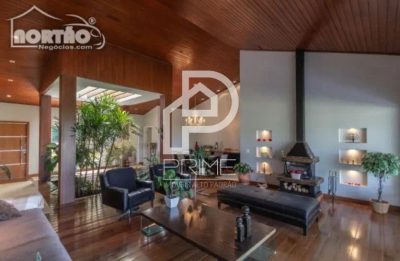 Casa, 6 quartos, 585 m² - Foto 2