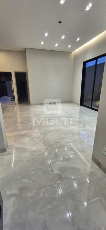 Casa, 3 quartos, 190 m² - Foto 2