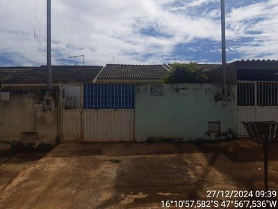 Casa, 2 quartos, 180 m² - Foto 1