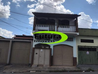 Casa, 3 quartos, 190 m² - Foto 1