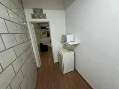 Apartamento, 1 quarto, 29 m² - Foto 2