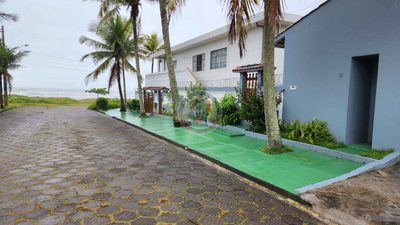 Casa, 7 quartos, 234 m² - Foto 2