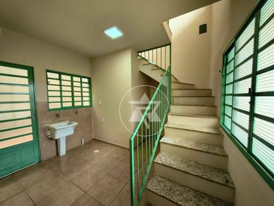 Casa, 2 quartos, 180 m² - Foto 4