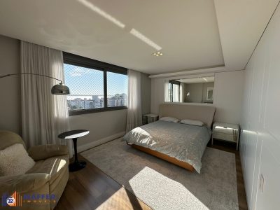 Apartamento, 3 quartos, 217 m² - Foto 2