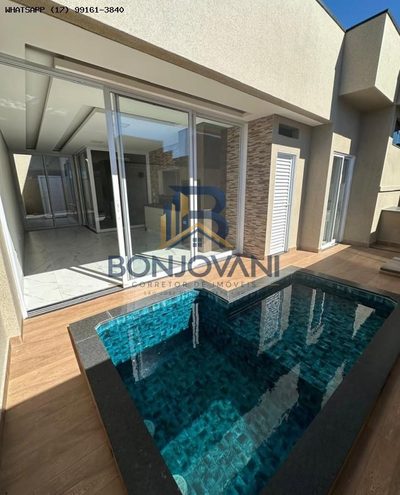 Casa, 3 quartos, 124 m² - Foto 1