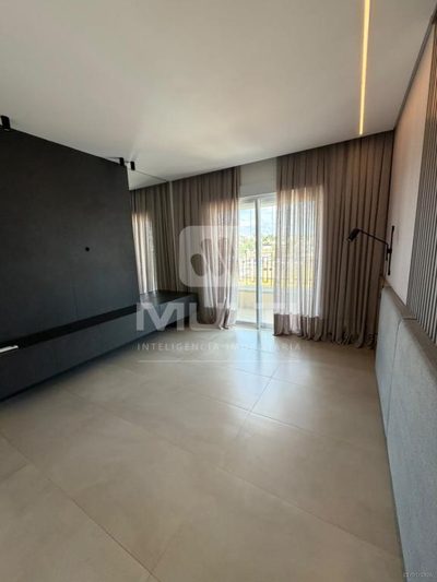 Apartamento, 3 quartos, 198 m² - Foto 1