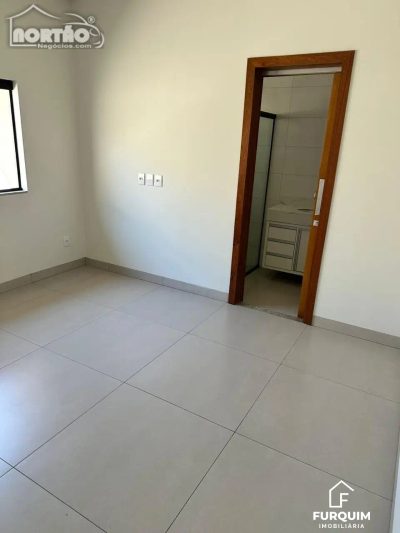 Casa, 3 quartos, 90 m² - Foto 4