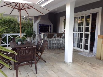 Casa, 3 quartos, 255 m² - Foto 2