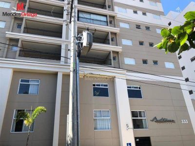 Apartamento, 3 quartos, 130 m² - Foto 2