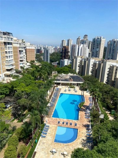 Cobertura, 3 quartos, 258 m² - Foto 3