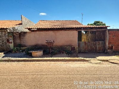 Casa, 2 quartos, 180 m² - Foto 1