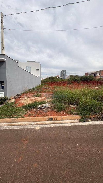 Terreno, 180 m² - Foto 2