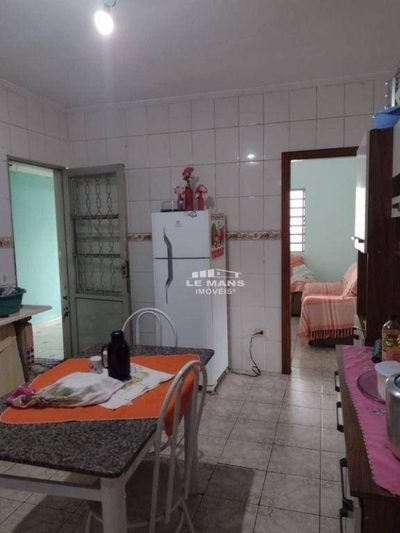 Casa, 3 quartos, 82 m² - Foto 1