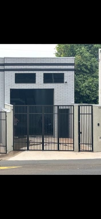 Loja-Salão, 140 m² - Foto 1