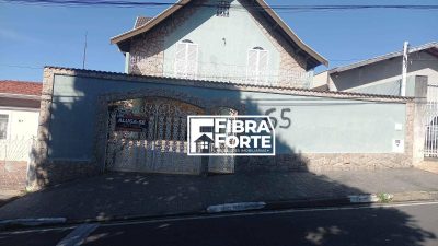 Casa, 3 quartos, 251 m² - Foto 1