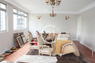 Apartamento, 3 quartos, 146 m² - Foto 1