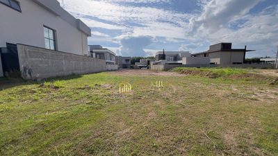 Loteamento e Condomínio, 451 m² - Foto 1