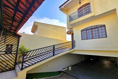 Sobrado, 3 quartos, 180 m² - Foto 2
