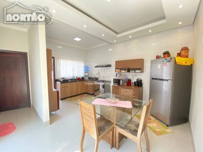 Casa, 3 quartos, 115 m² - Foto 3
