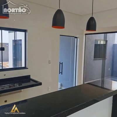 Casa, 4 quartos, 200 m² - Foto 3