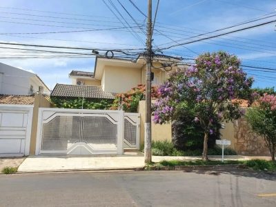 Casa, 3 quartos, 360 m² - Foto 1