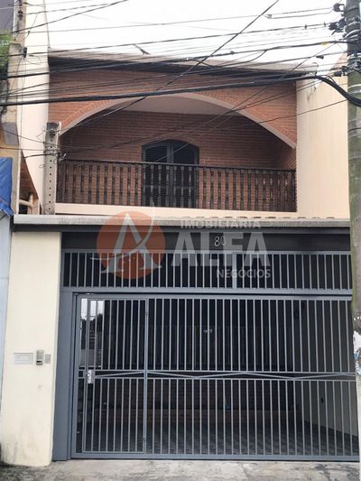 Casa, 4 quartos, 178 m² - Foto 1
