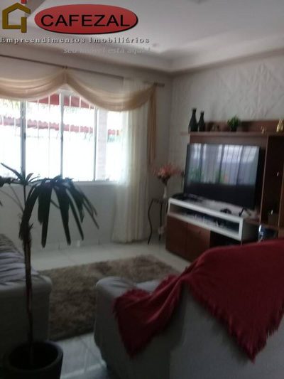 Casa, 2 quartos, 162 m² - Foto 1