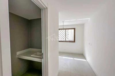 Apartamento, 3 quartos, 150 m² - Foto 1