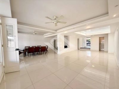 Casa, 4 quartos, 359 m² - Foto 5