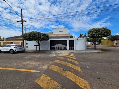 Casa, 3 quartos, 188 m² - Foto 1