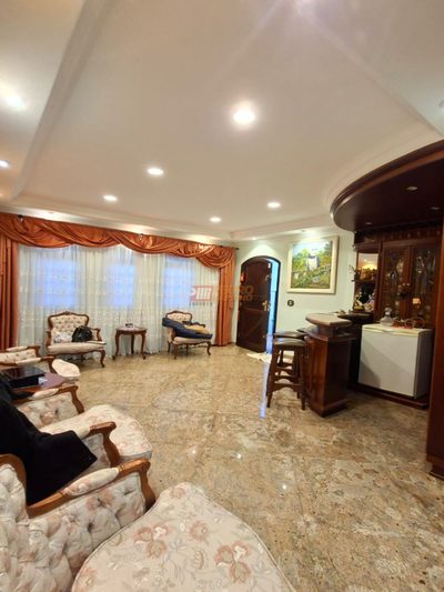 Sobrado, 4 quartos, 297 m² - Foto 1