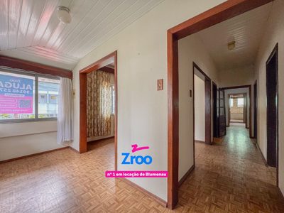 Casa, 3 quartos, 280 m² - Foto 1