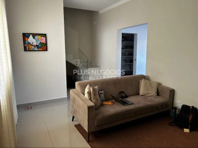 Casa, 3 quartos, 162 m² - Foto 2