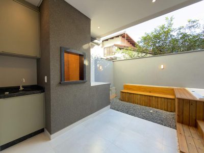 Casa, 3 quartos, 105 m² - Foto 2