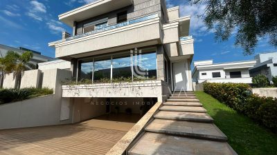 Sobrado, 1 quarto, 620 m² - Foto 1