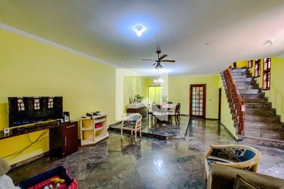 Casa, 5 quartos, 318 m² - Foto 3