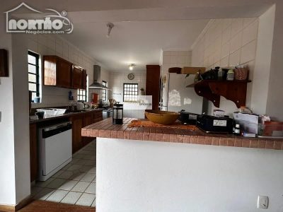 Casa, 5 quartos, 255 m² - Foto 5