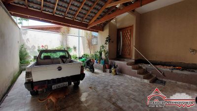 Casa, 3 quartos, 210 m² - Foto 2