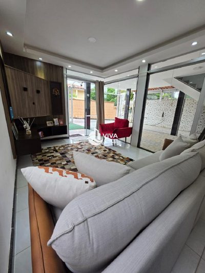 Casa, 3 quartos, 250 m² - Foto 4