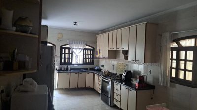 Casa, 3 quartos, 180 m² - Foto 5