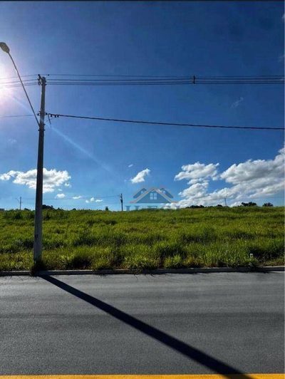Loteamento e Condomínio, 250 m² - Foto 1