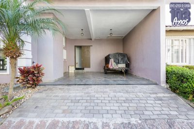 Casa, 4 quartos, 226 m² - Foto 2