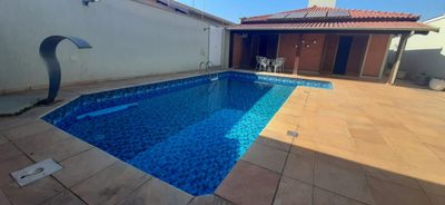 Casa, 3 quartos, 250 m² - Foto 1