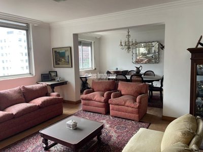 Apartamento, 3 quartos, 210 m² - Foto 2