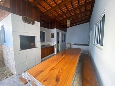 Casa, 4 quartos, 302 m² - Foto 2