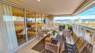 Apartamento, 3 quartos, 209 m² - Foto 4