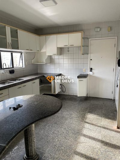 Apartamento, 3 quartos, 156 m² - Foto 4