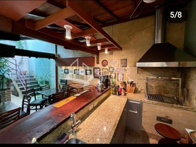Sobrado, 4 quartos, 356 m² - Foto 4