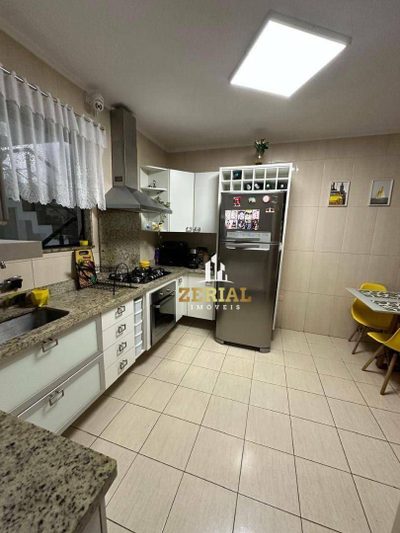 Sobrado, 3 quartos, 242 m² - Foto 5